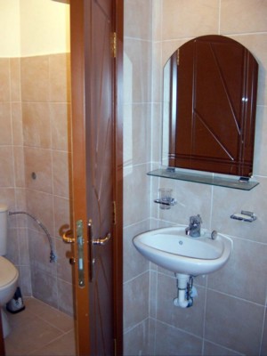 SV500037 Rotated.JPG